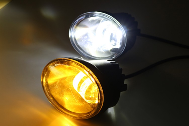 Двухрежимные светодиодные ПТФ Лада Ларгус, бело-желтый LED