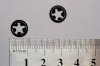 Стопорная шайба StarLock 4 мм для крепления орнамента, решетки, бампера ВАЗ