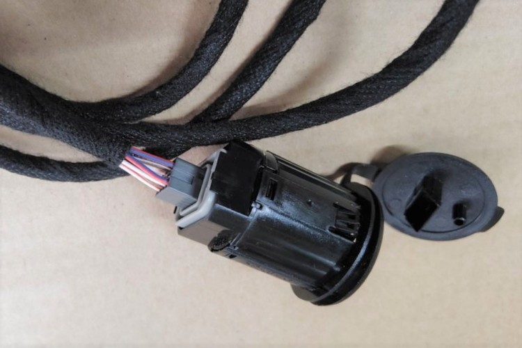 Кабель AUX USB для штатного гнезда Лада Веста, Х Рей