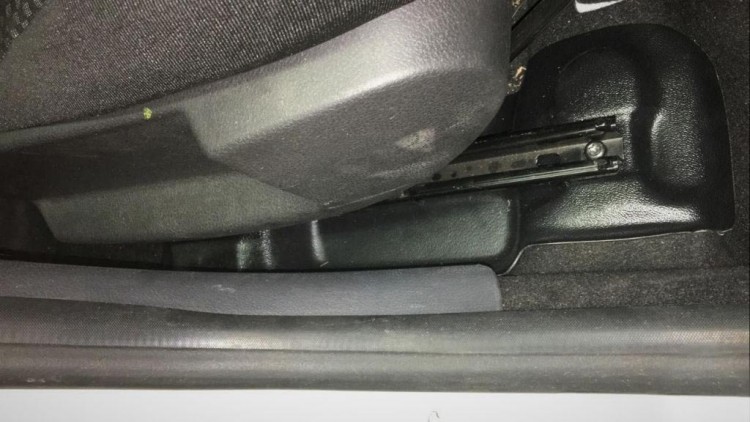 Накладки на салазки передних сидений Лада Ларгус, Ларгус FL (карманы "Основа")